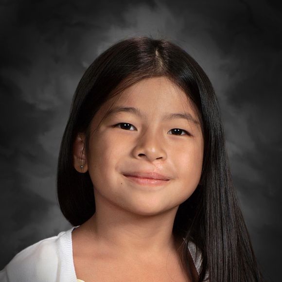 Meet your Posher, Christina - Picture 1 of 1